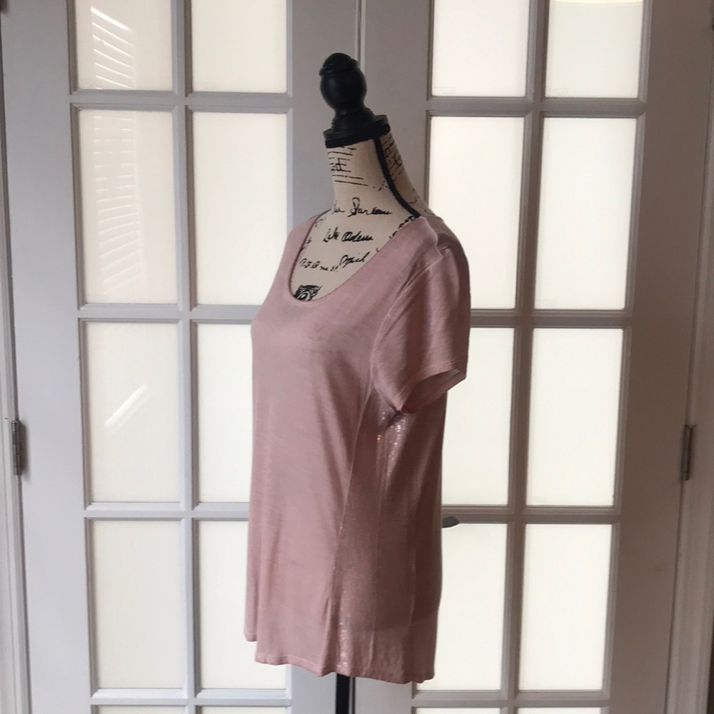 Scoop neck T-shirt